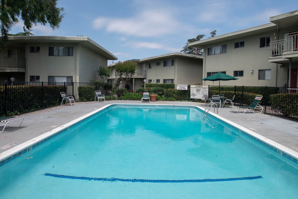 Swimming pool area at Country Club Gardens in Sacramento, California