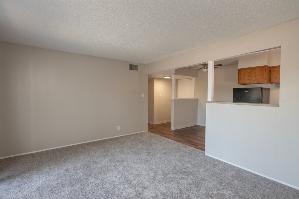 Patio at Arden Palms Apartments in Sacramento, California