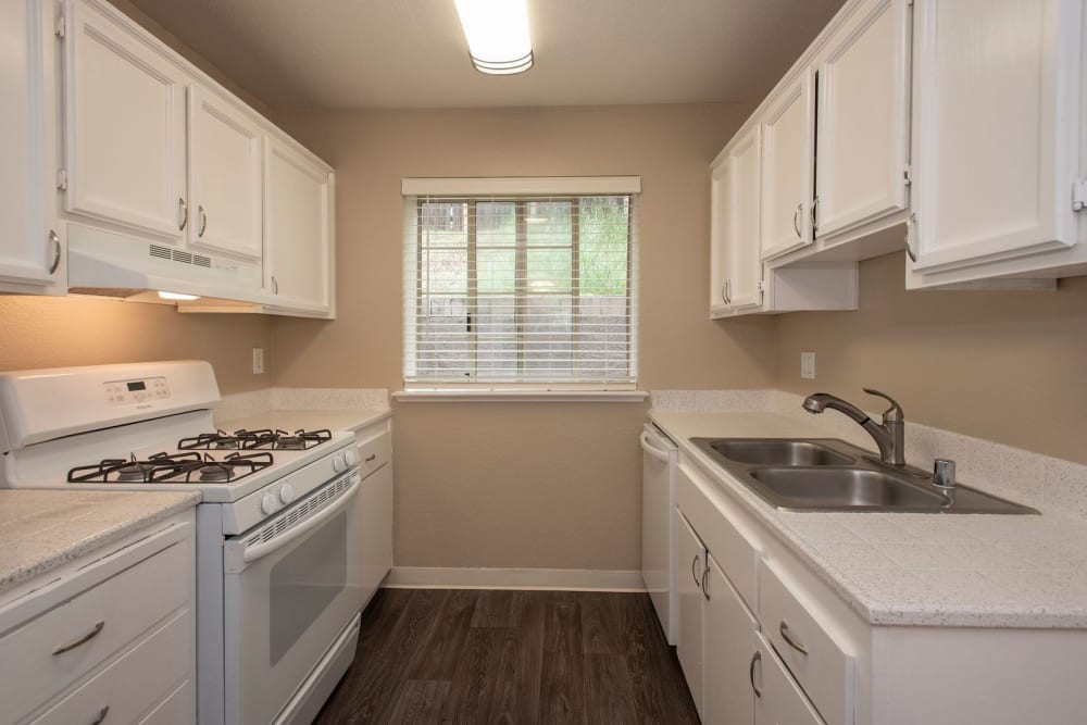 Kitchen area at Auburn Townhomes in Auburn, California