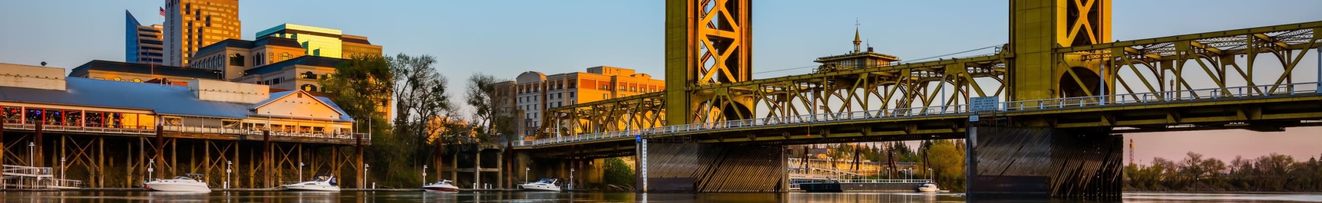 Amenities at Arden Palms Apartments in Sacramento, California
